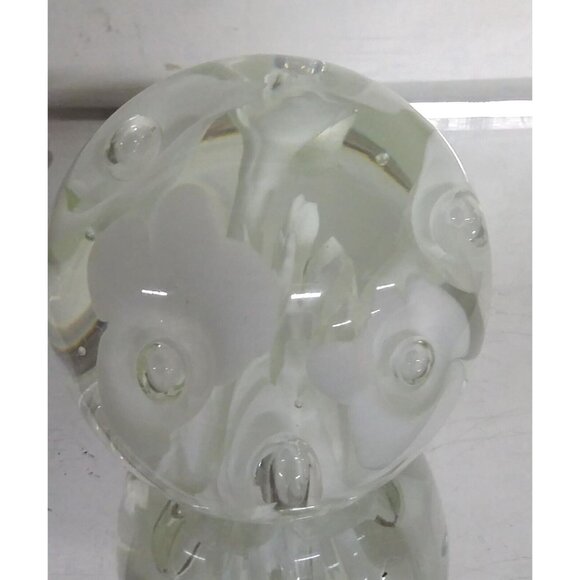 1973 St Clair White Flower Controlled Bubble Glass Paperweight NOS 4 inch Diamet - Picture 1 of 2